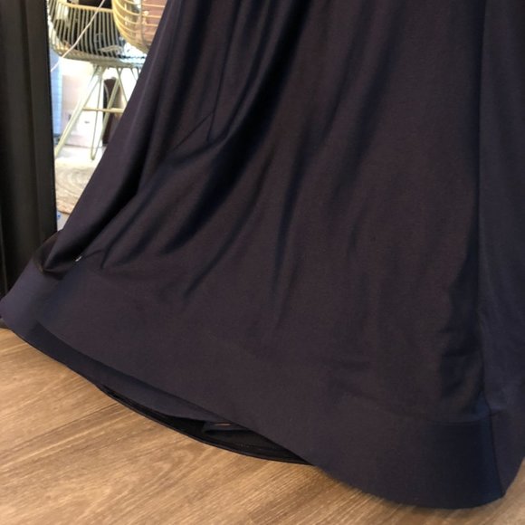 Navy Long Sleeved Gown - Picture 8 of 10